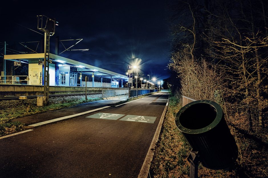 Radschnellweg an Bahnhof
